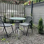 Apartment Blue Garden By Fengshui4u, Prywatny Ogrodek, Bezplatny Parking, Nowy Budynek, Dostep Na Kod