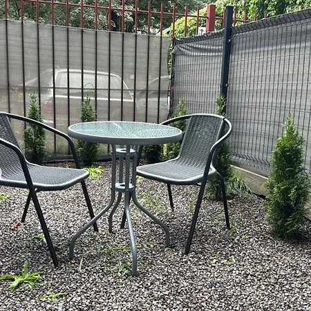 Apartman Blue Garden By Fengshui4u, Prywatny Ogrodek, Bezplatny Parking, Nowy Budynek, Dostep Na Kod