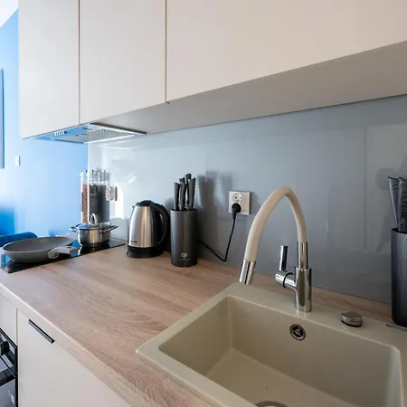 Apartman Blue Garden By Fengshui4u, Prywatny Ogrodek, Bezplatny Parking, Nowy Budynek, Dostep Na Kod Łódź