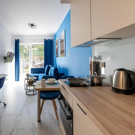 Apartman Blue Garden By Fengshui4u, Prywatny Ogrodek, Bezplatny Parking, Nowy Budynek, Dostep Na Kod *