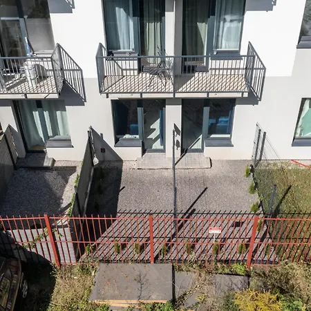 Апартаменты Blue Garden By Fengshui4u, Prywatny Ogrodek, Bezplatny Parking, Nowy Budynek, Dostep Na Kod