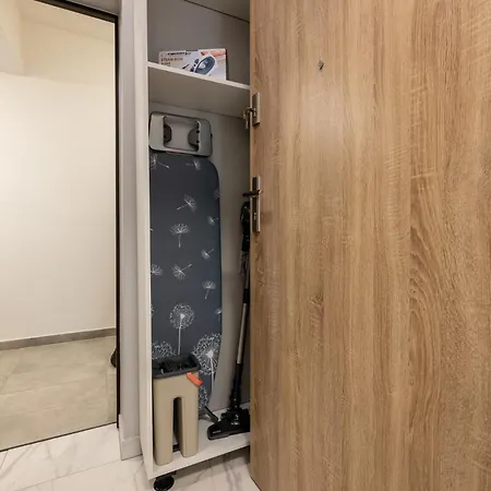 Blue Garden By Fengshui4u, Prywatny Ogrodek, Bezplatny Parking, Nowy Budynek, Dostep Na Kod *