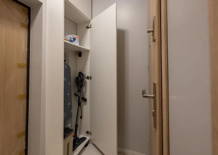 Blue Garden By Fengshui4u, Prywatny Ogrodek, Bezplatny Parking, Nowy Budynek, Dostep Na Kod Apartman Łódź