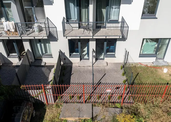 Апартаменты Blue Garden By Fengshui4u, Prywatny Ogrodek, Bezplatny Parking, Nowy Budynek, Dostep Na Kod