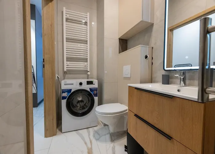 Apartman Blue Garden By Fengshui4u, Prywatny Ogrodek, Bezplatny Parking, Nowy Budynek, Dostep Na Kod *