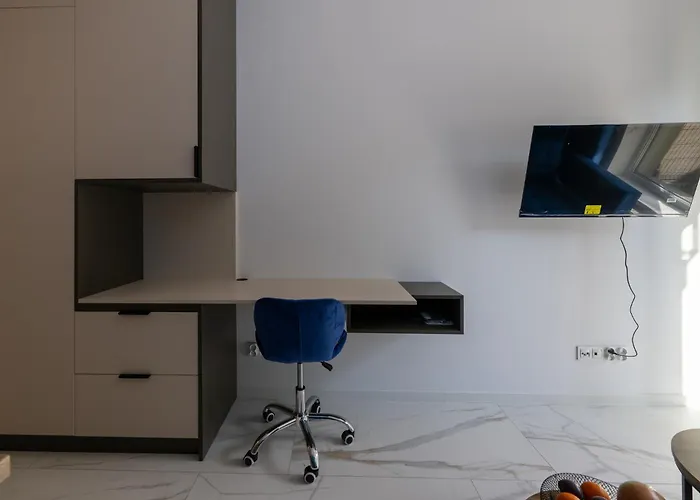 Blue Garden By Fengshui4u, Prywatny Ogrodek, Bezplatny Parking, Nowy Budynek, Dostep Na Kod Лодзь